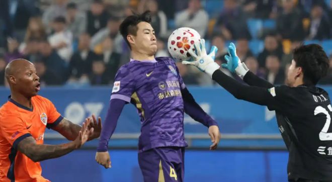 补时绝平！青岛海牛逆转津门虎保级希望重燃