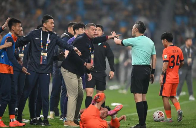 补时绝平！青岛海牛逆转津门虎保级希望重燃