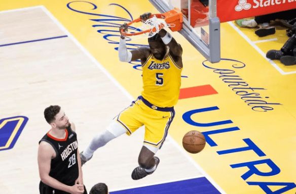 湖人替补奇兵肯纳德狂轰27分掀翻火箭