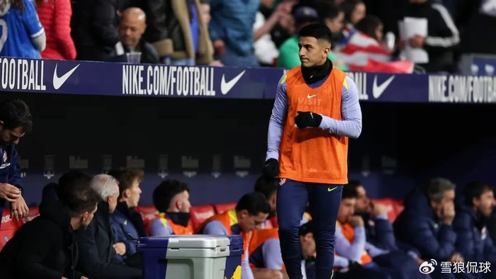 阿尔马达：国家队核心俱乐部边缘 世界杯冠军遭