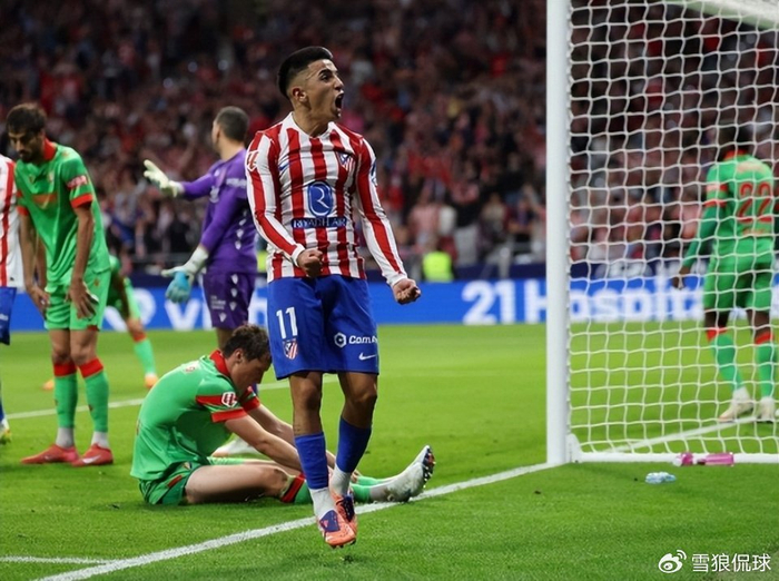 阿尔马达：国家队核心俱乐部边缘 世界杯冠军遭